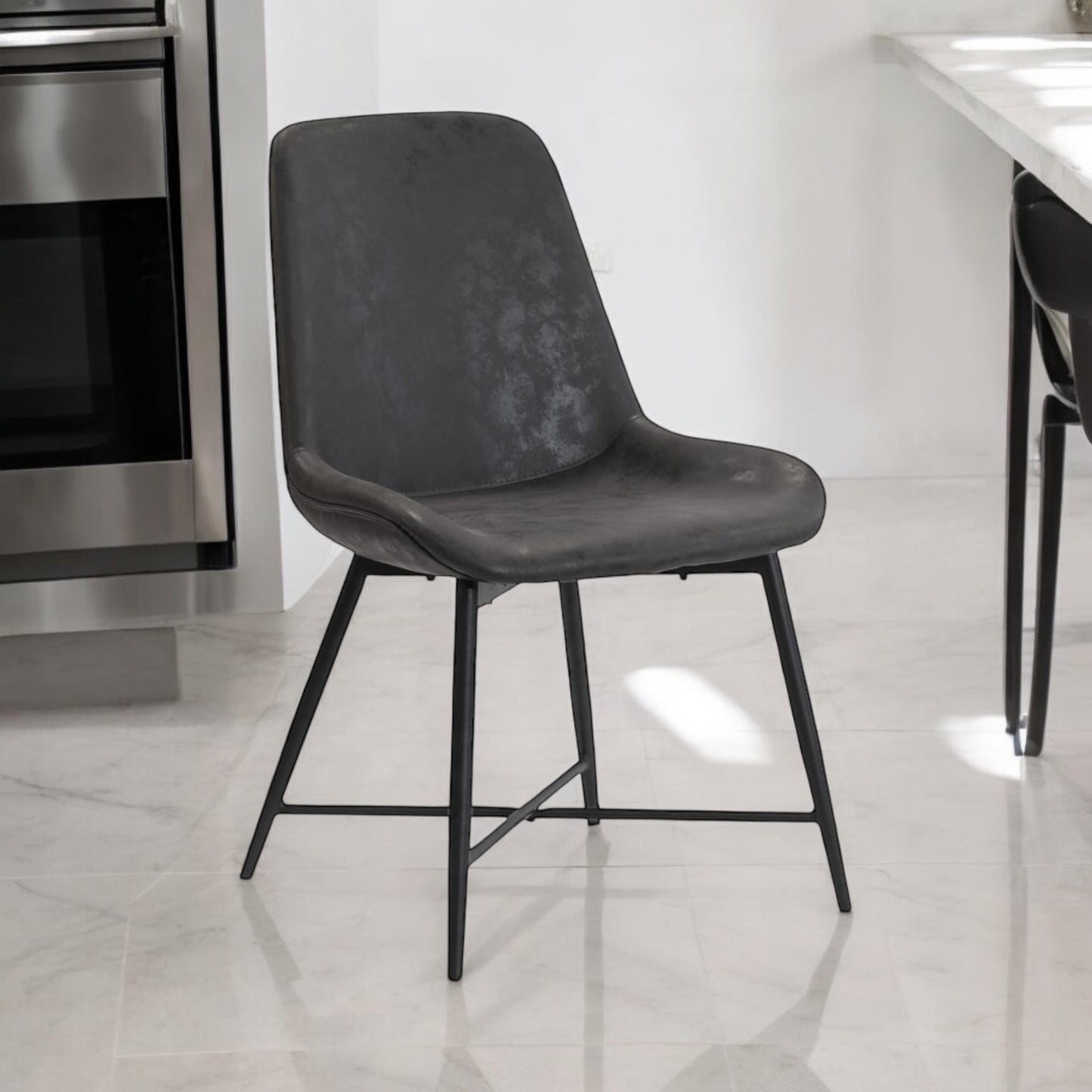 York Round Dining Table